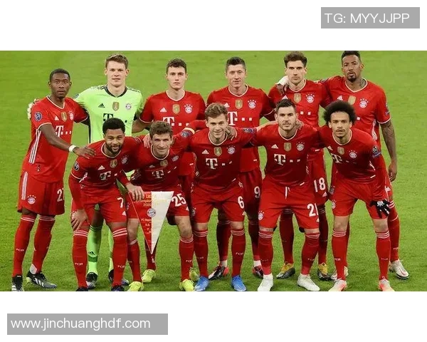 重庆足球队与南京足球队赛后复盘分析团队配合与战术执行的关键因素 重庆足球队与南京足球队赛后复盘分析团队配合与战术执行的关键因素