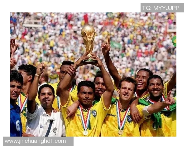 回顾04年足球明星的辉煌时刻与传奇故事